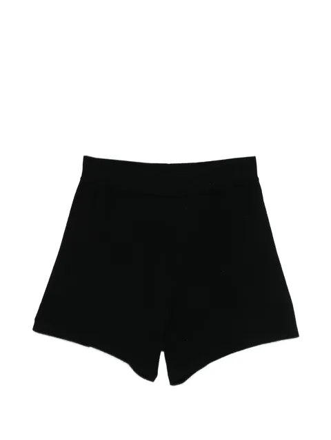 elasticated-waist shorts