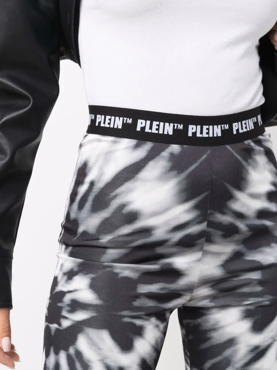 tie dye-print cycling shorts 9