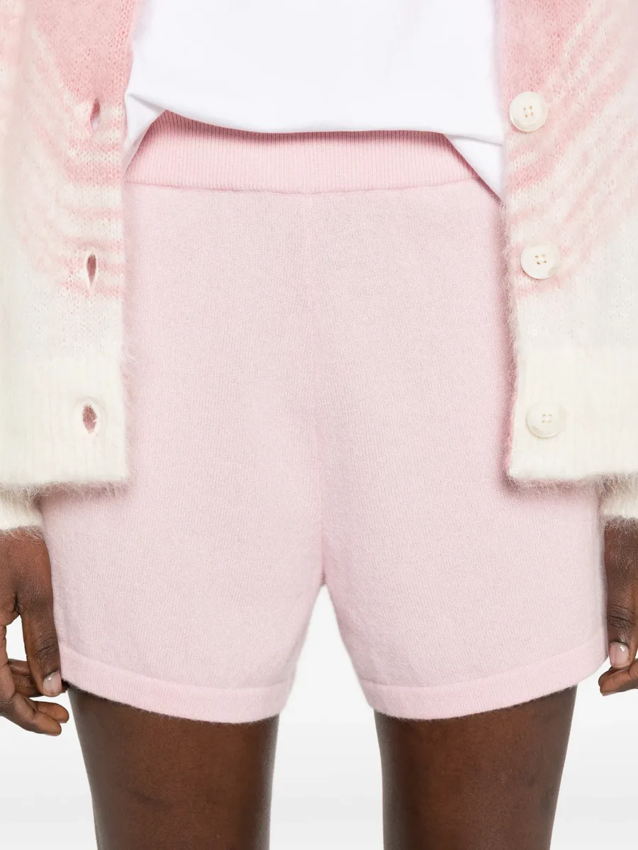 elasticated-waist shorts 10
