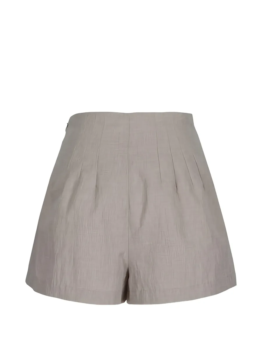 pleated shorts 4