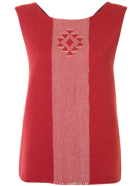 Estrella V-back top