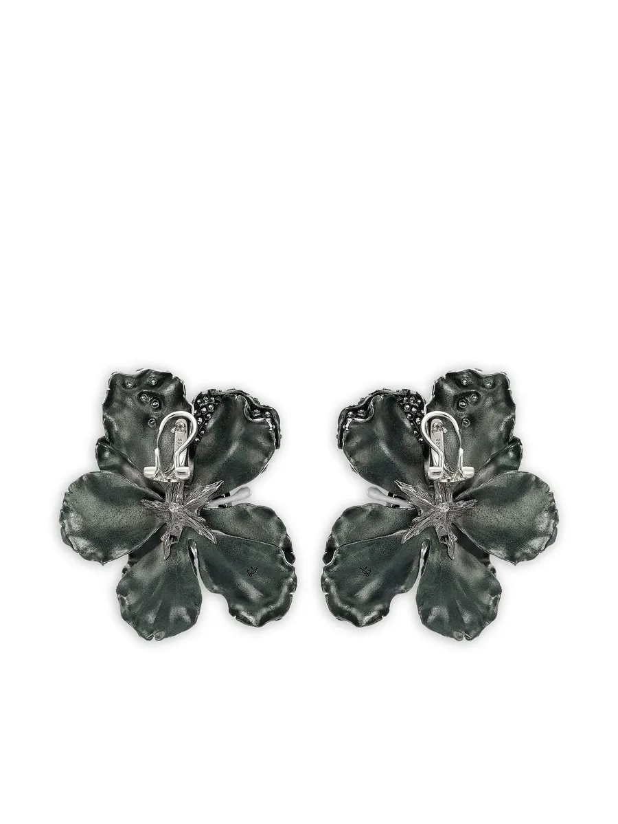 14K white gold and rhodium vermeil Monochromatic Poppy diamond earrings 6