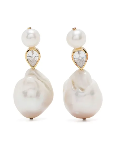 Pulp pearl drop earrings