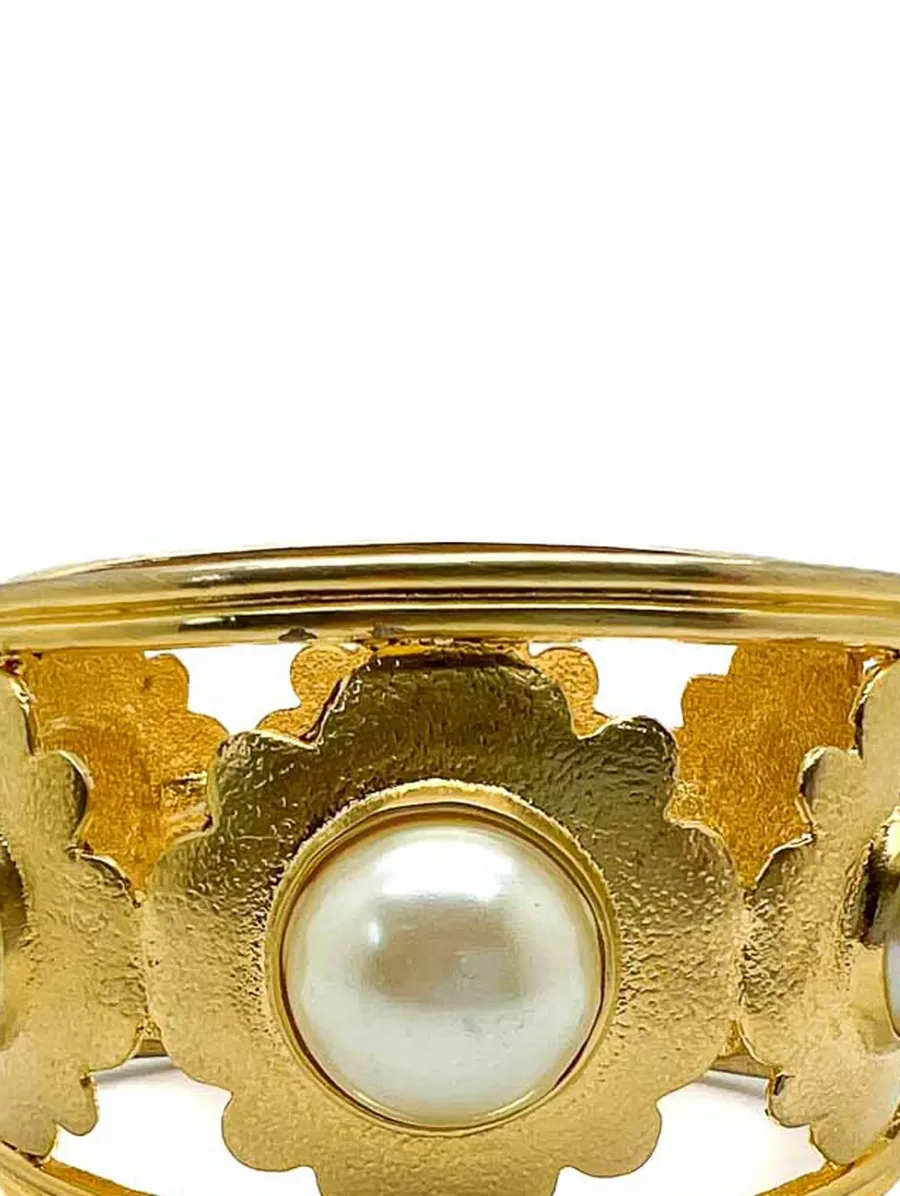 Vintage Broad Pearl Floral Motif Cuff 1980s 3