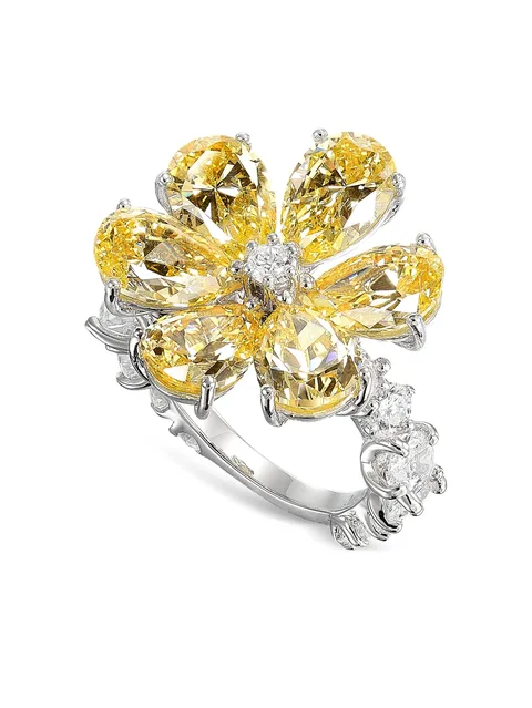 кольцо Marguerite Daisy из белого золота с бриллиантами