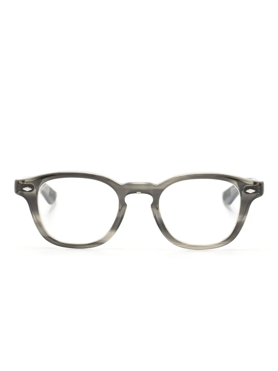 square-frame glasses 1
