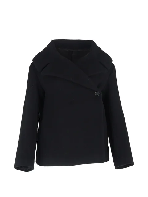 button wrap jacket