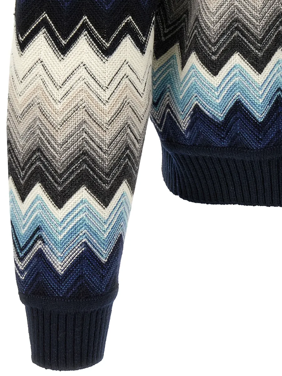 crew neck sweater with flame zigzag pattern 7