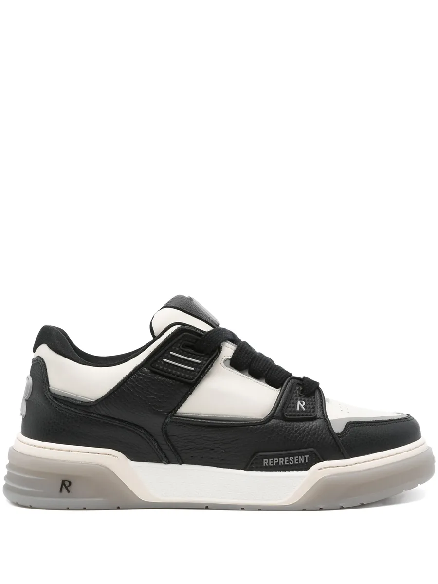 Studio sneakers 2