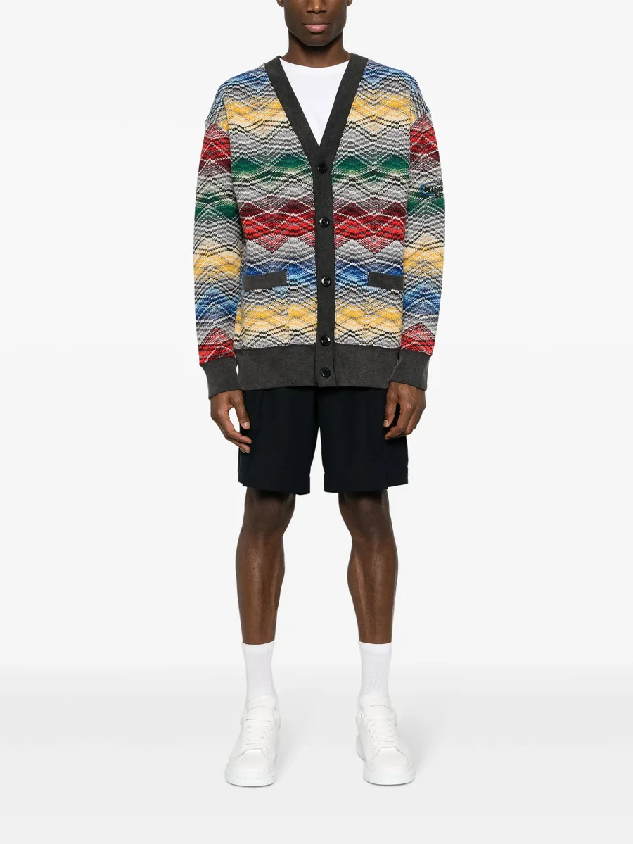 Zigzag V-neck cardigan 3