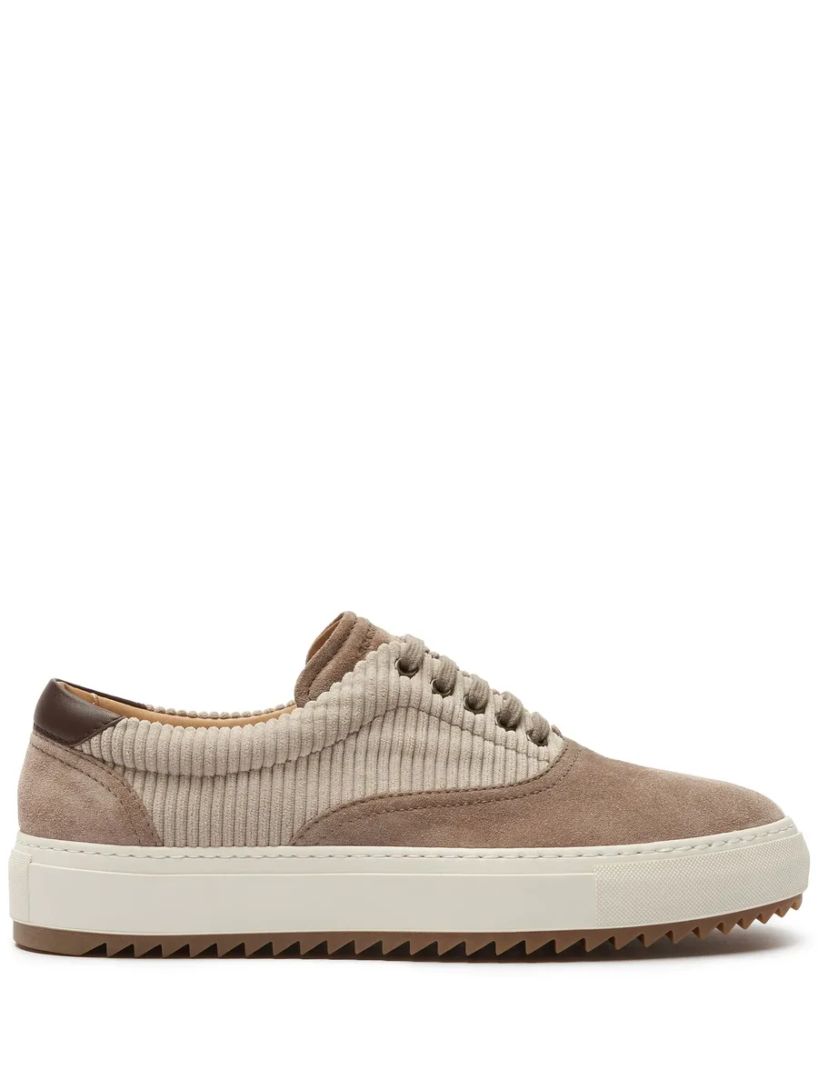 Luis sneakers 1