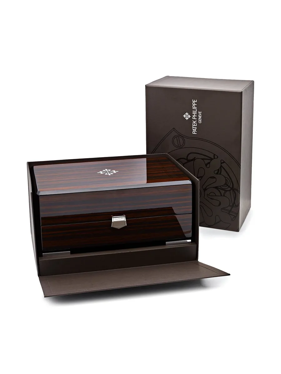 наручные часы Nautilus 5711/1R-001 'Tiffany & Co.' pre-owned 40.5 мм (2019 год) 12