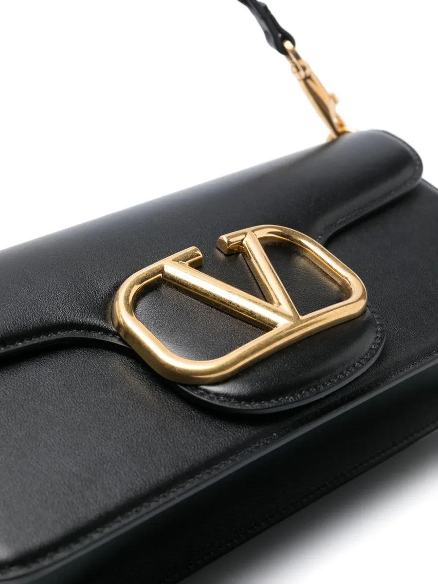 logo-plaque leather shoulder bag 4