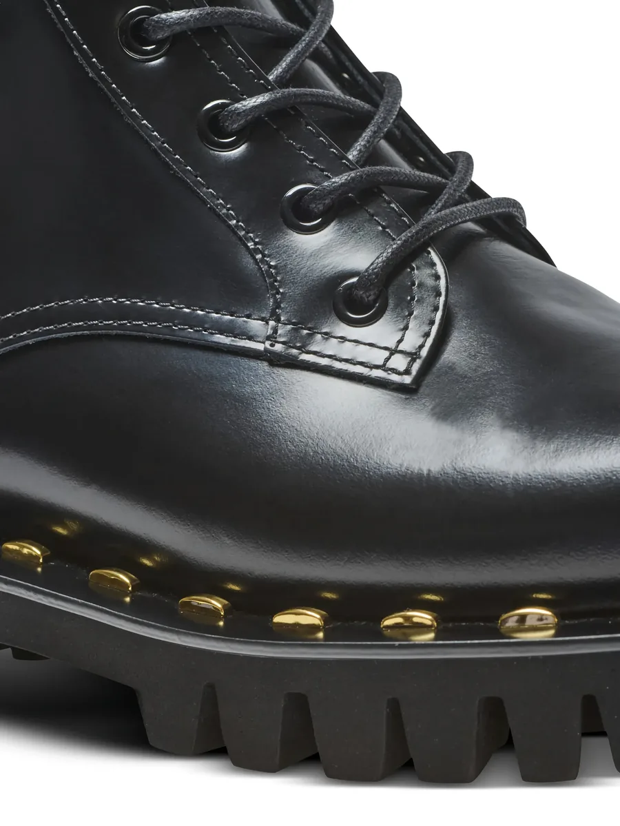 Glazed combat boots 12