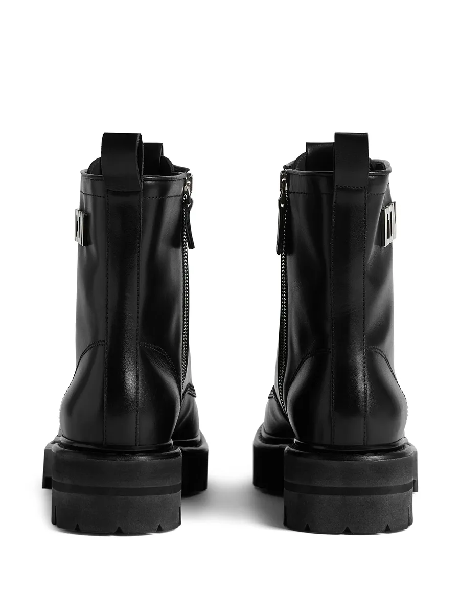 Icon plaque combat boots 5