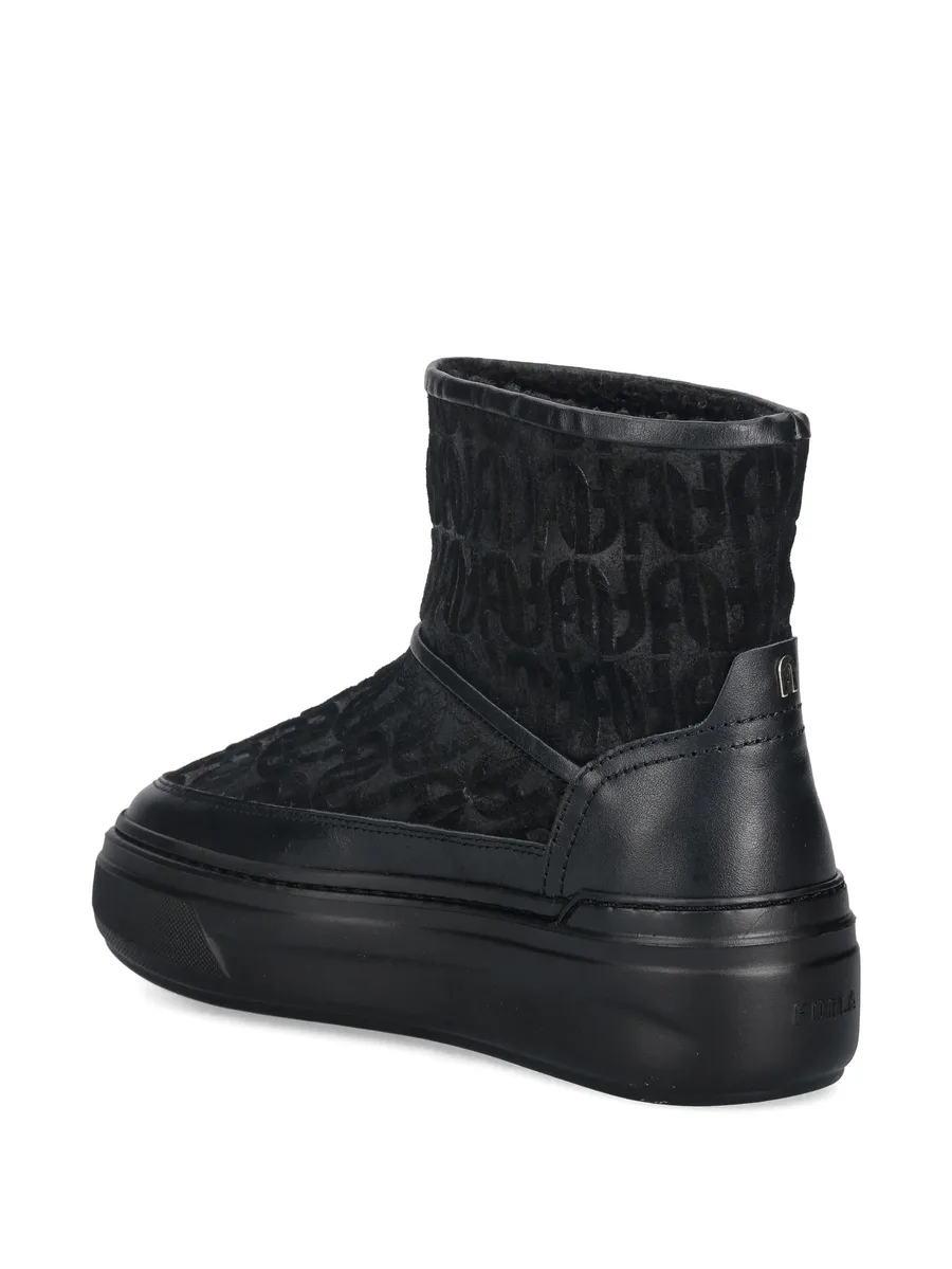 logo-print boots 3