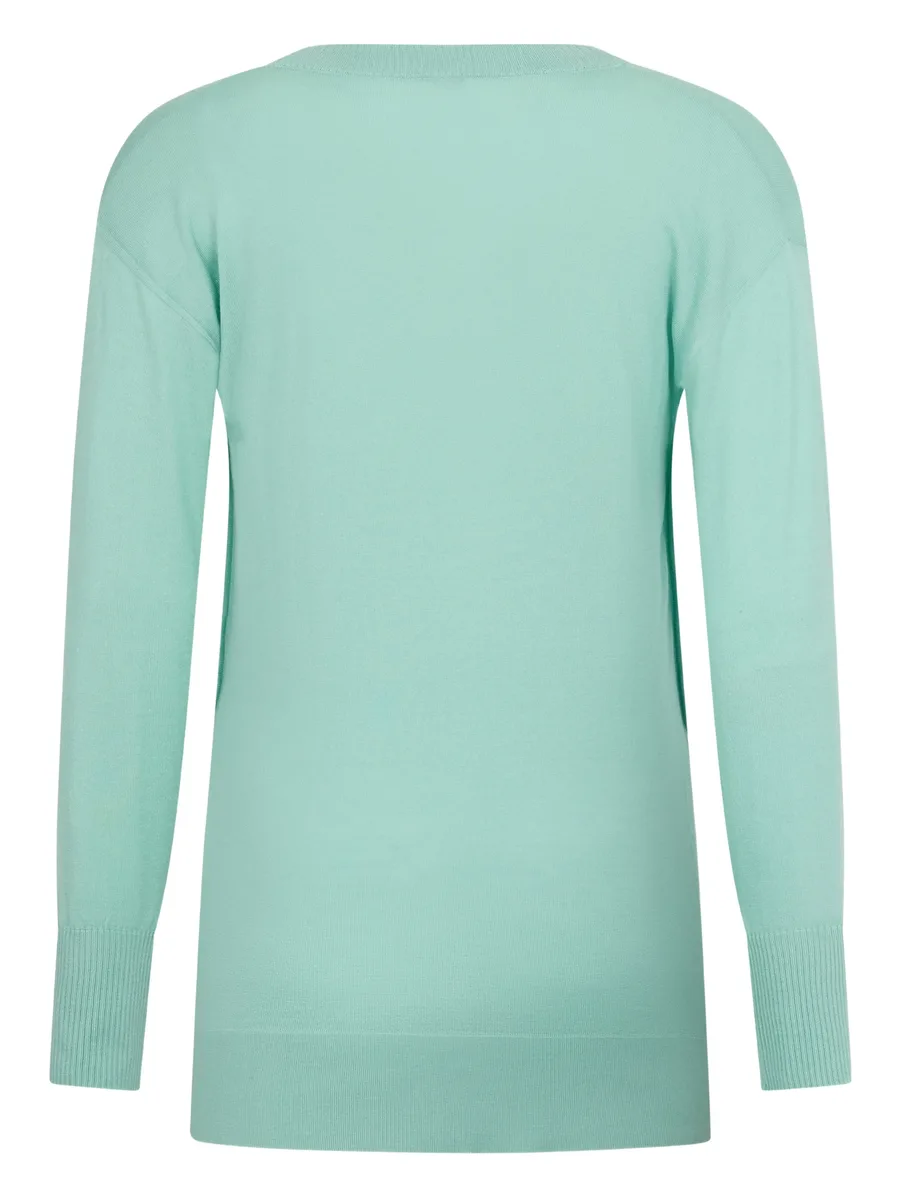 V-neck sweater 4