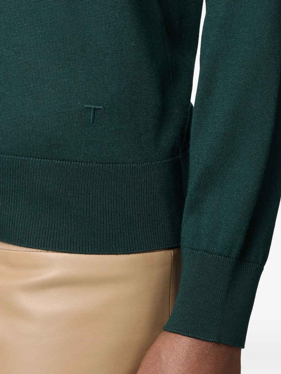 round-neck sweater 9