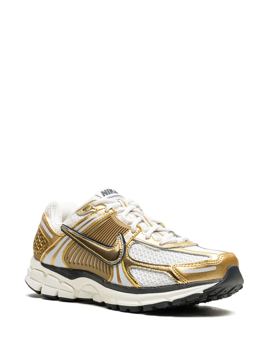 кроссовки Zoom Vomero 5 Metallic Gold 4