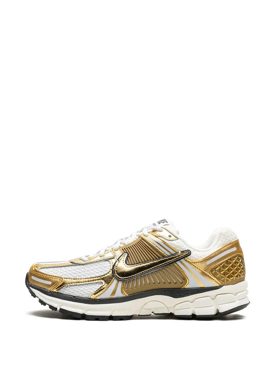 кроссовки Zoom Vomero 5 Metallic Gold 9