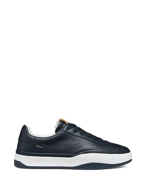 Dynamia lace-up platform sneakers