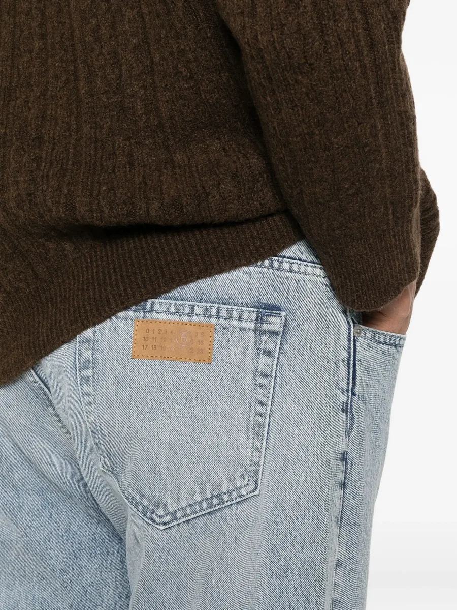 button-fastening jeans 9