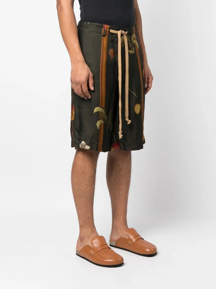 graphic-print mid-rise shorts 6