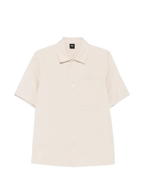 short-sleeve chest-pocket shirt
