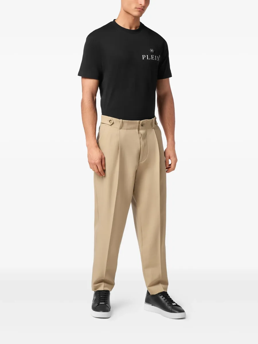 Classic Fit tapered trousers 4