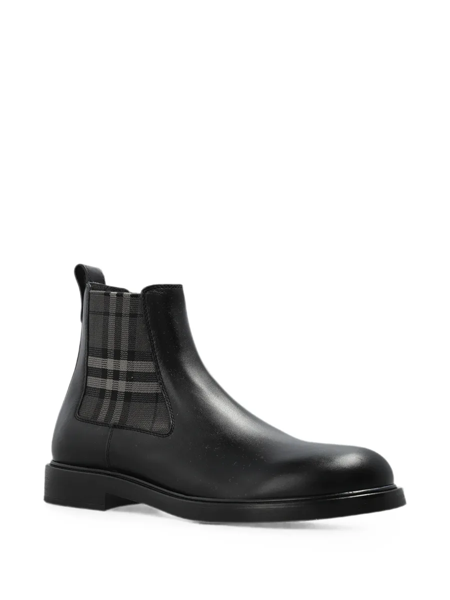 Pembroke leather boots 3
