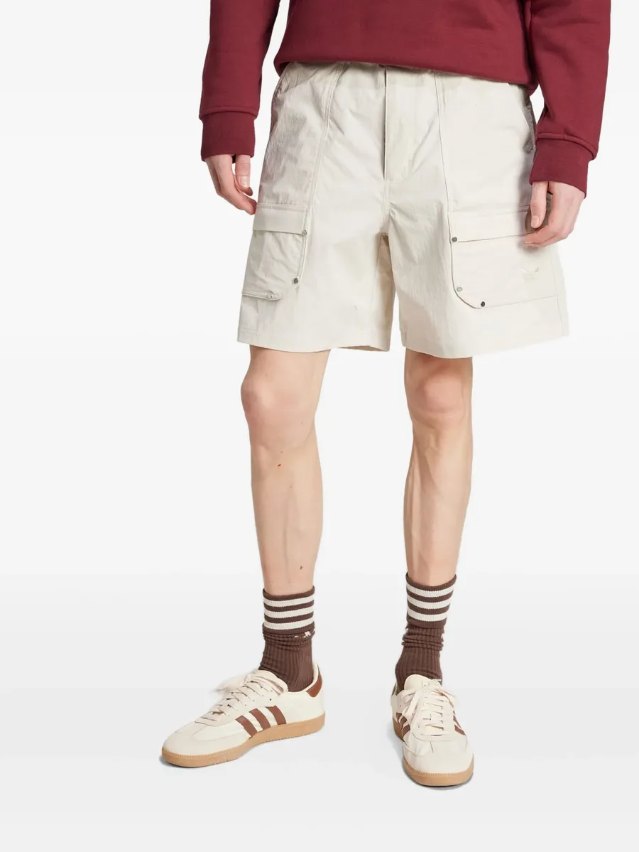 logo-detail cargo shorts 6