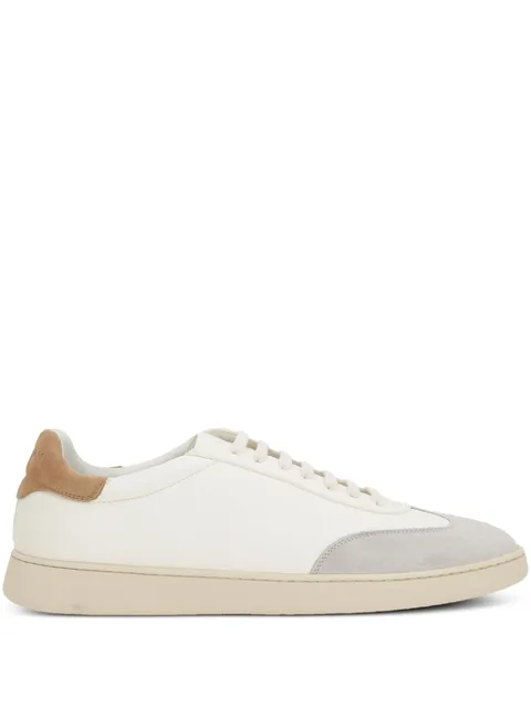 Banner sneakers