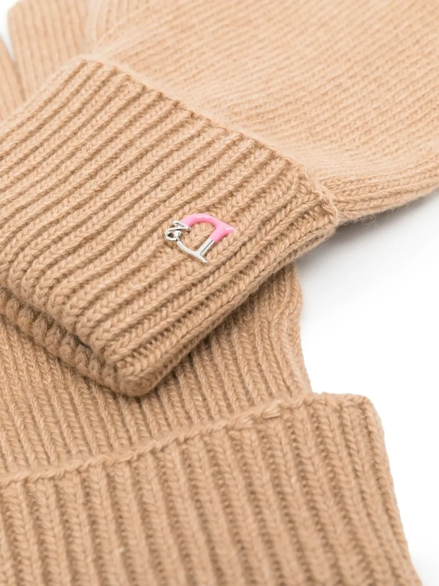 monogram-detail gloves 4