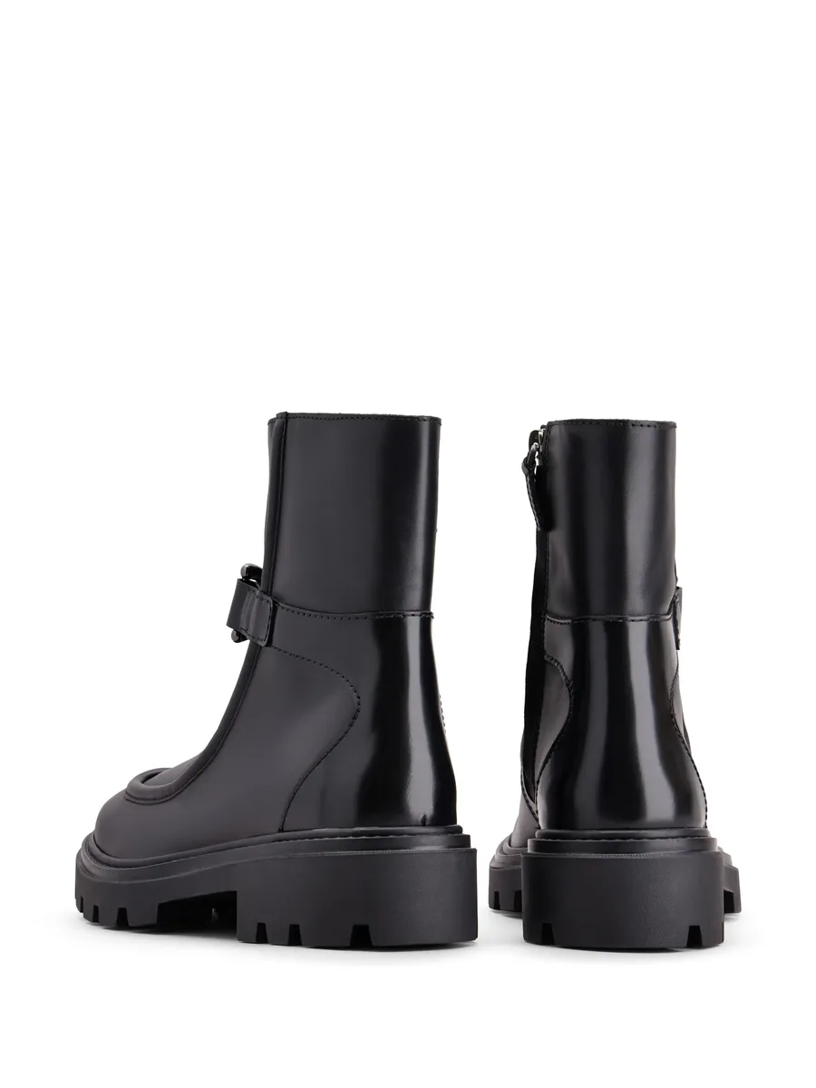 logo-engraved zipped leather boots 5