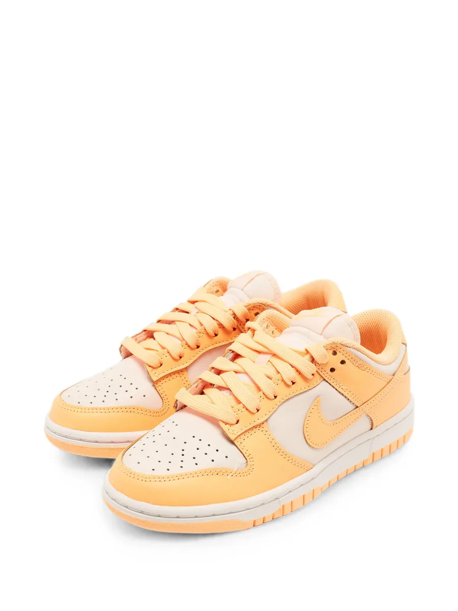 Dunk sneakers 4