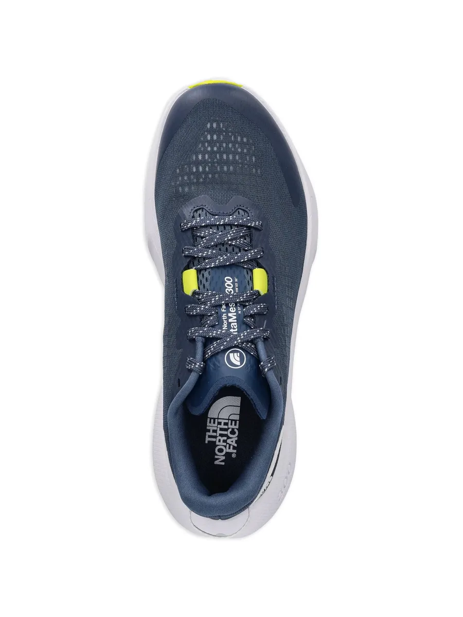 Lace-up pull-tab performance footwear 8