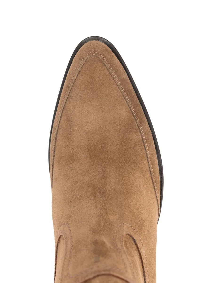 pointed-toe boots 7