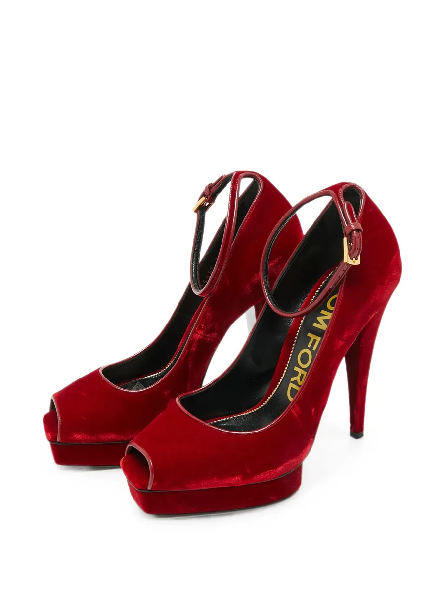 velvet heeled pumps 5