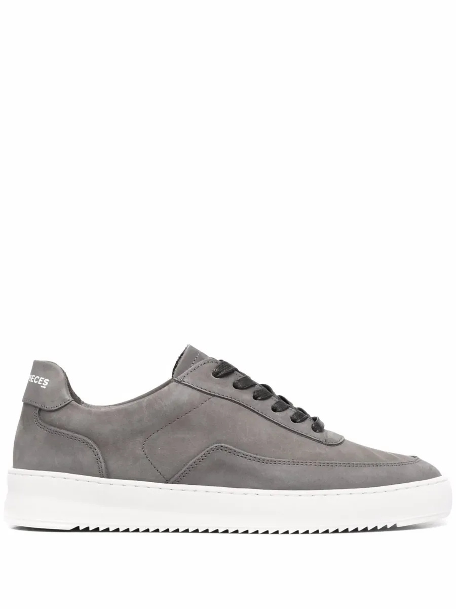 leather low-top sneakers 1