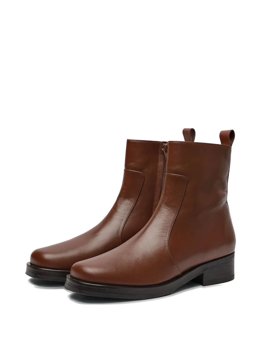 square leather boots 4