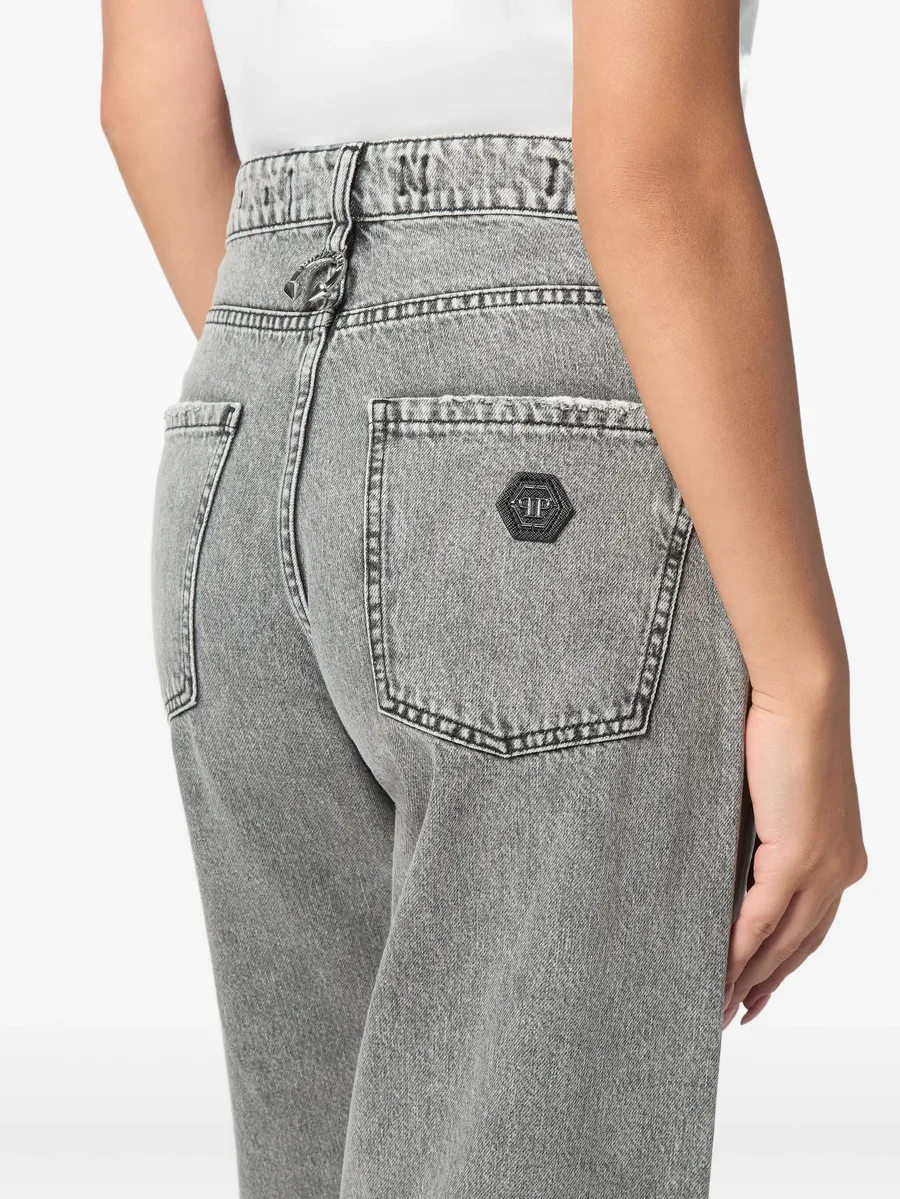 wide-leg jeans 9