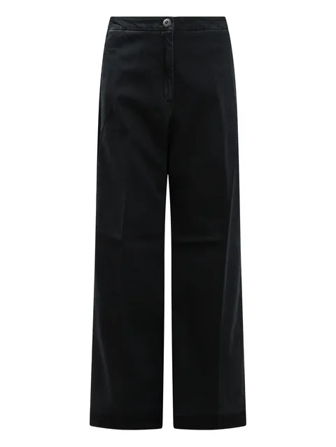 flare-leg jeans