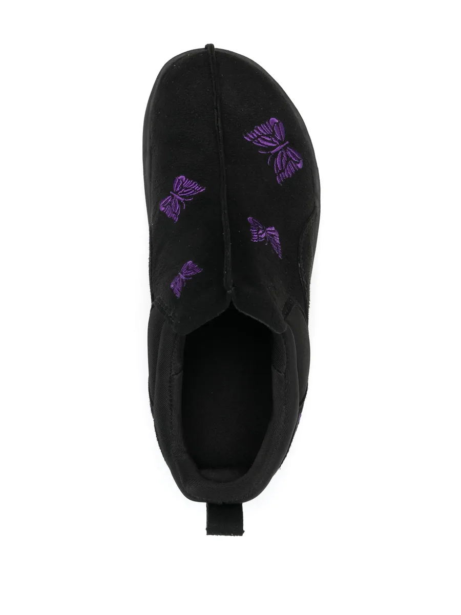 кроссовки из коллаборации с Needles Beatnik Moc 7