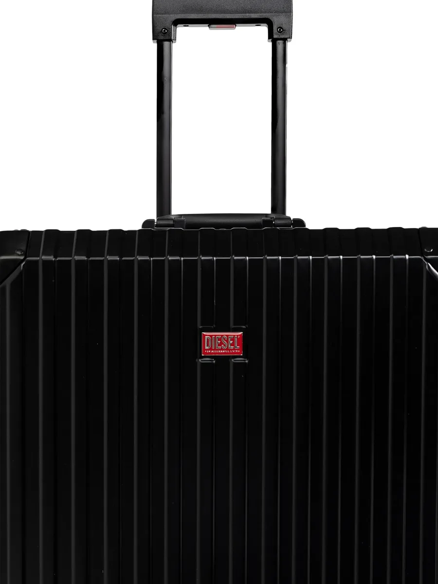 ribbed aluminium suitcase 6