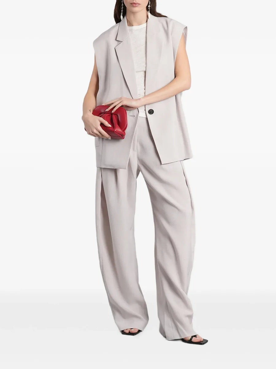 Soledad sleeveless notched-lapels jacket 3