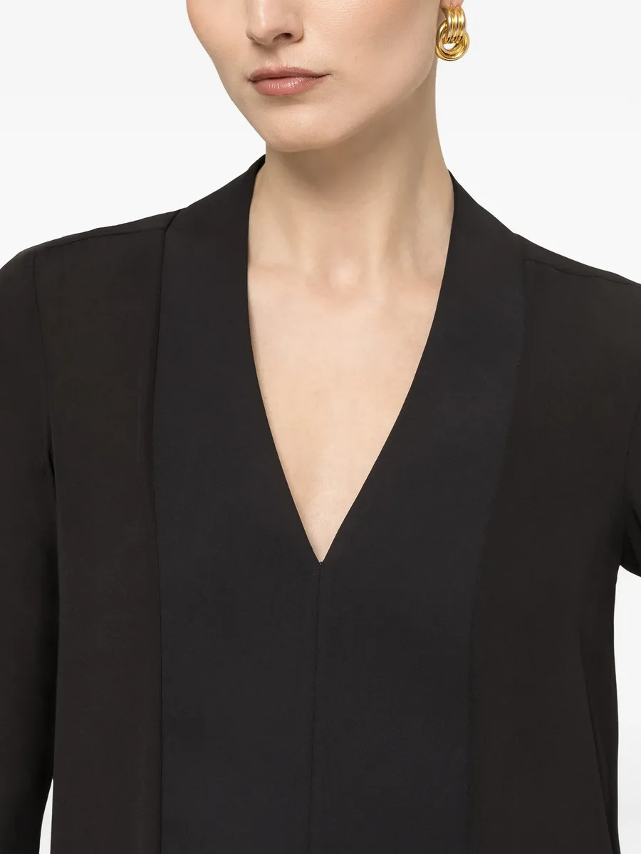 V-neck panelled top 10