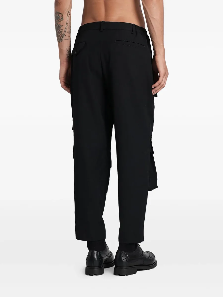 multi-pocket cargo pants 8