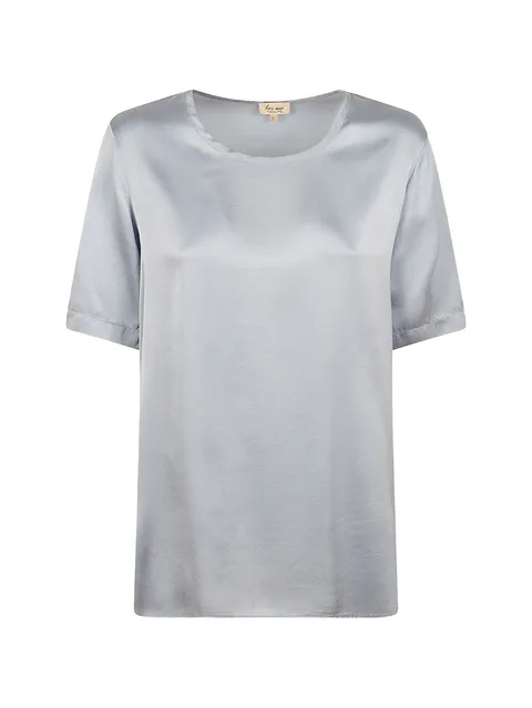 short-sleeve T-shirt
