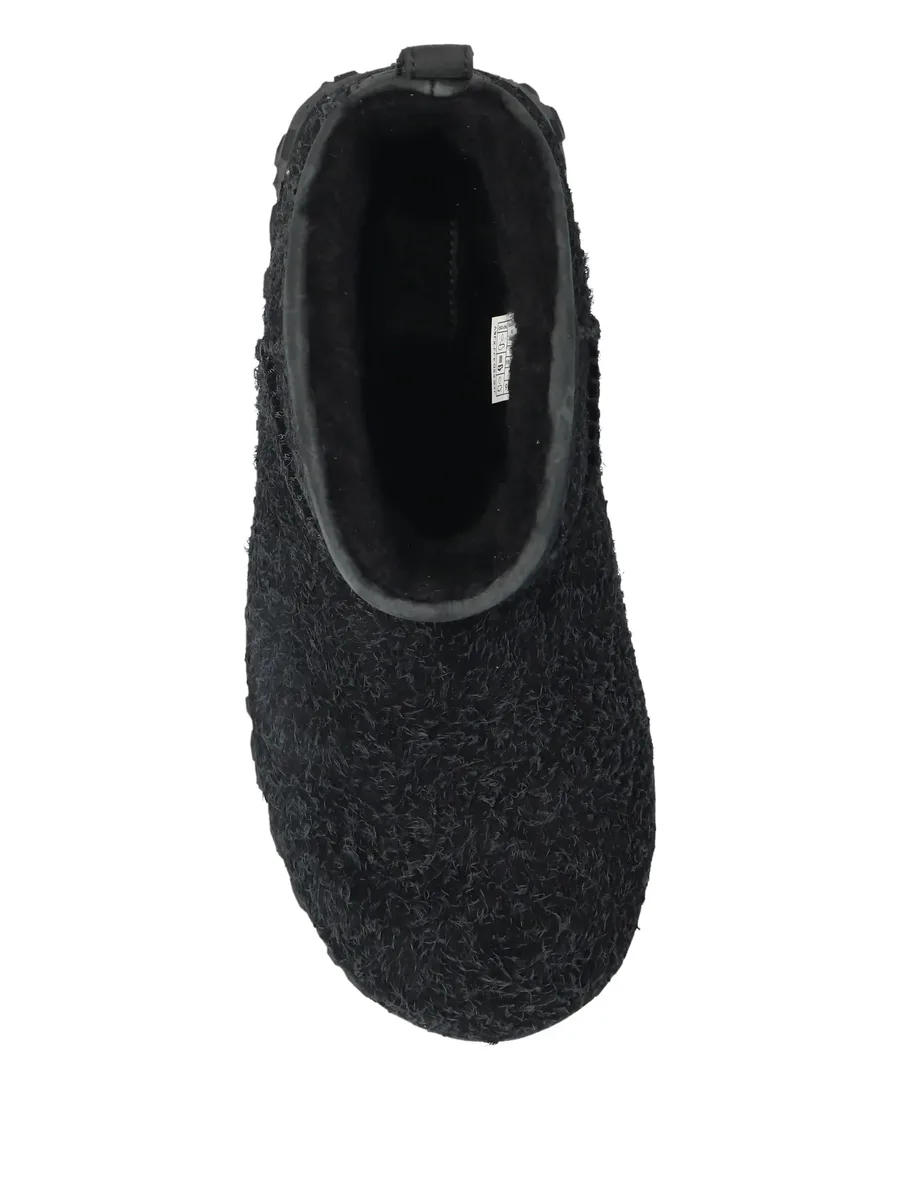 Classic Ultra Mini Wrap textured sole boots 6