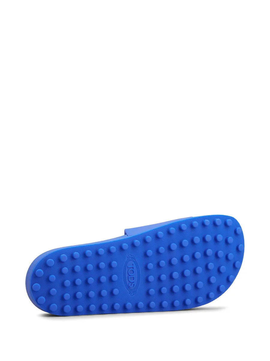 logo-embossed slides 6